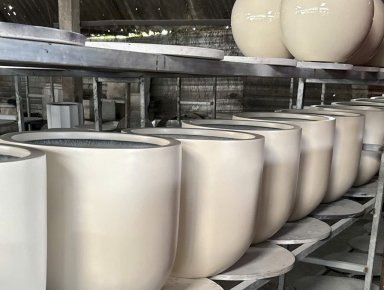 Chậu Composite Có Tốt Không? Ưu Điểm, Báo Giá Và Ứng Dụng Thực Tế