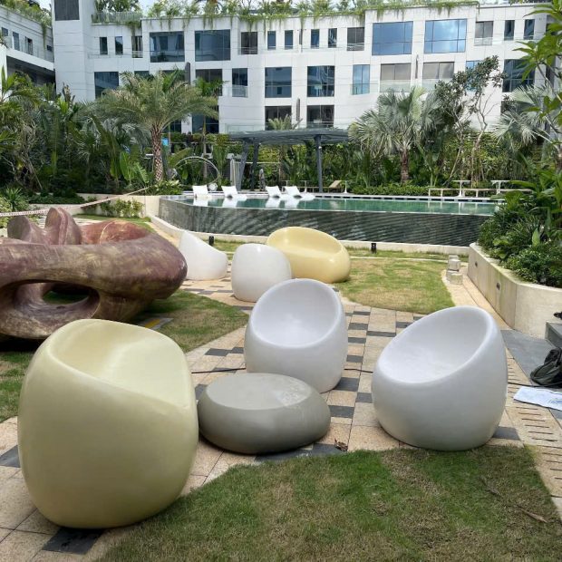 Bộ Bàn Ghế Bê Tông Đá Mài Terrazzo Dạng Sỏi – Xưởng Sản Xuất Giá Tốt TPHCM