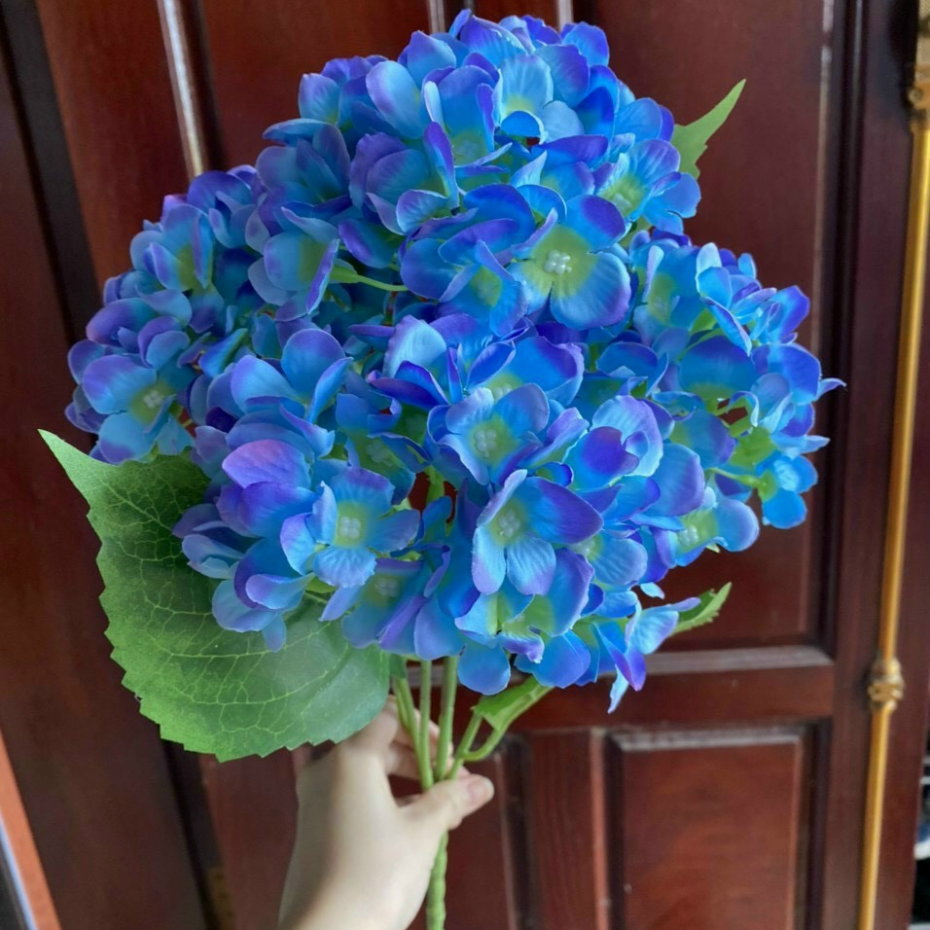 Hoa cẩm tú cầu giả