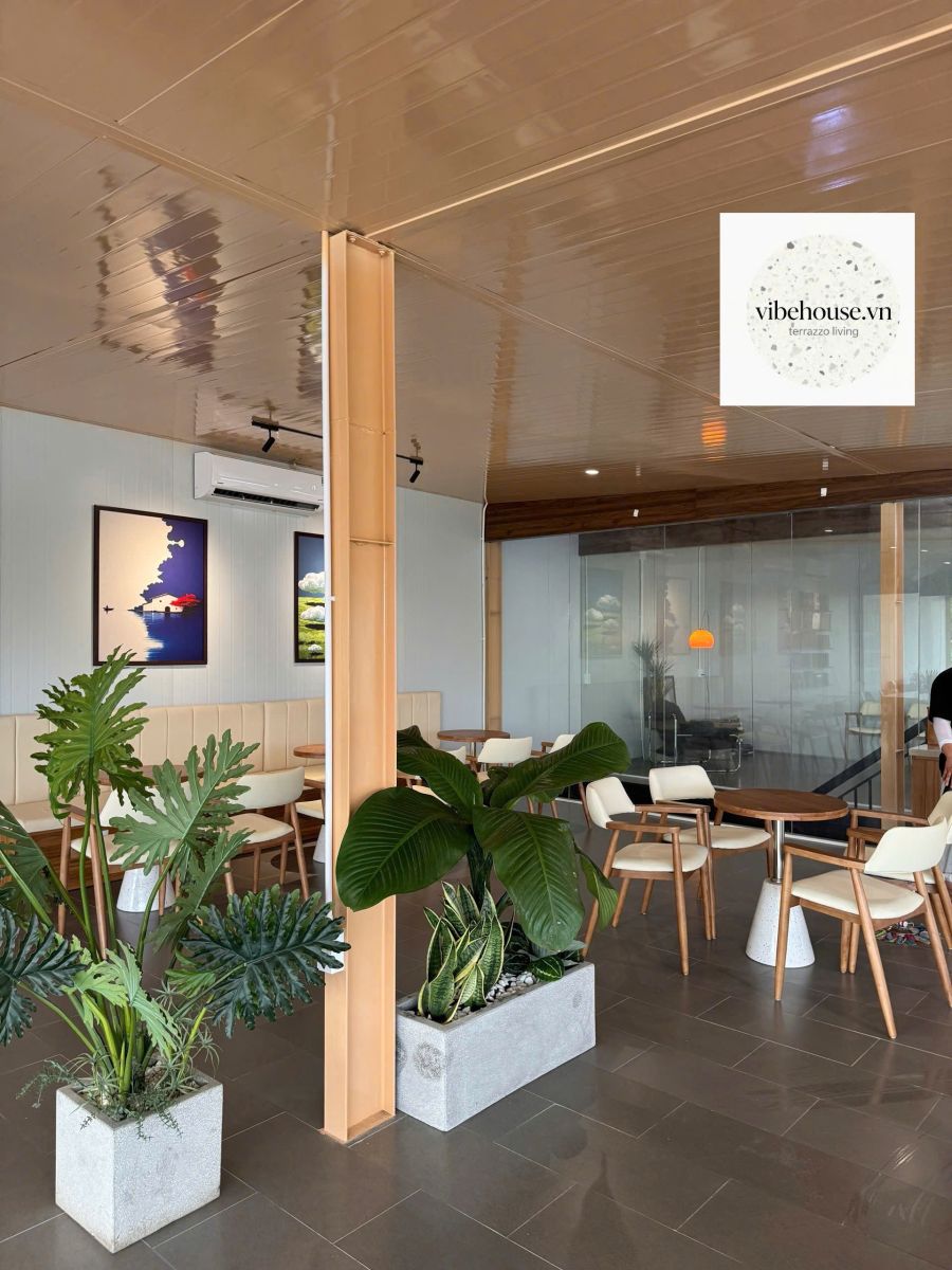Bàn Giao Bàn Mặt Gỗ Chân Đá Terrazzo Cho Chiba Signature