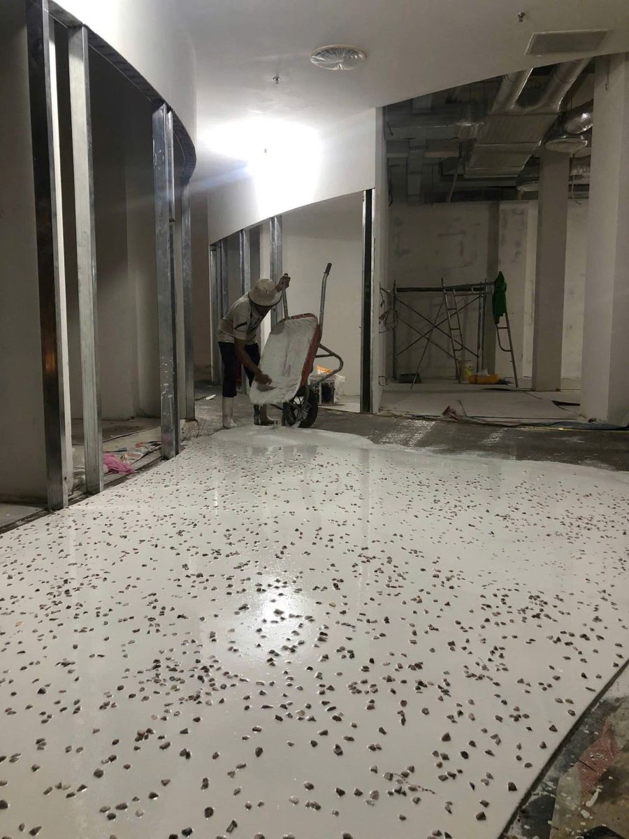  thi công sàn terrazzo 11